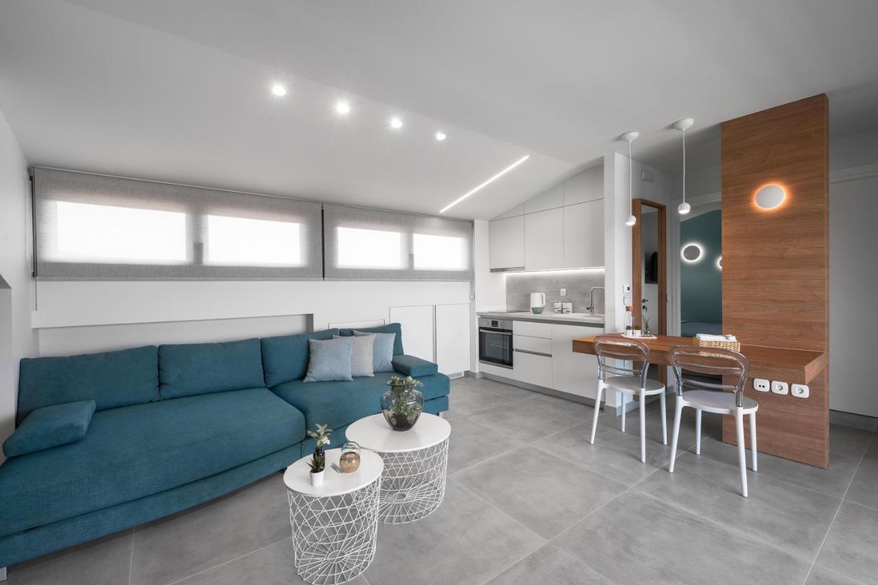 Pola'S Loft Apartment Ierissos Bagian luar foto